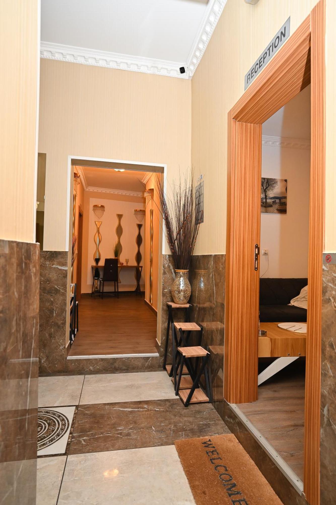 אוברהאוזן Kispet Deluxe Hotels&Suites מראה חיצוני תמונה