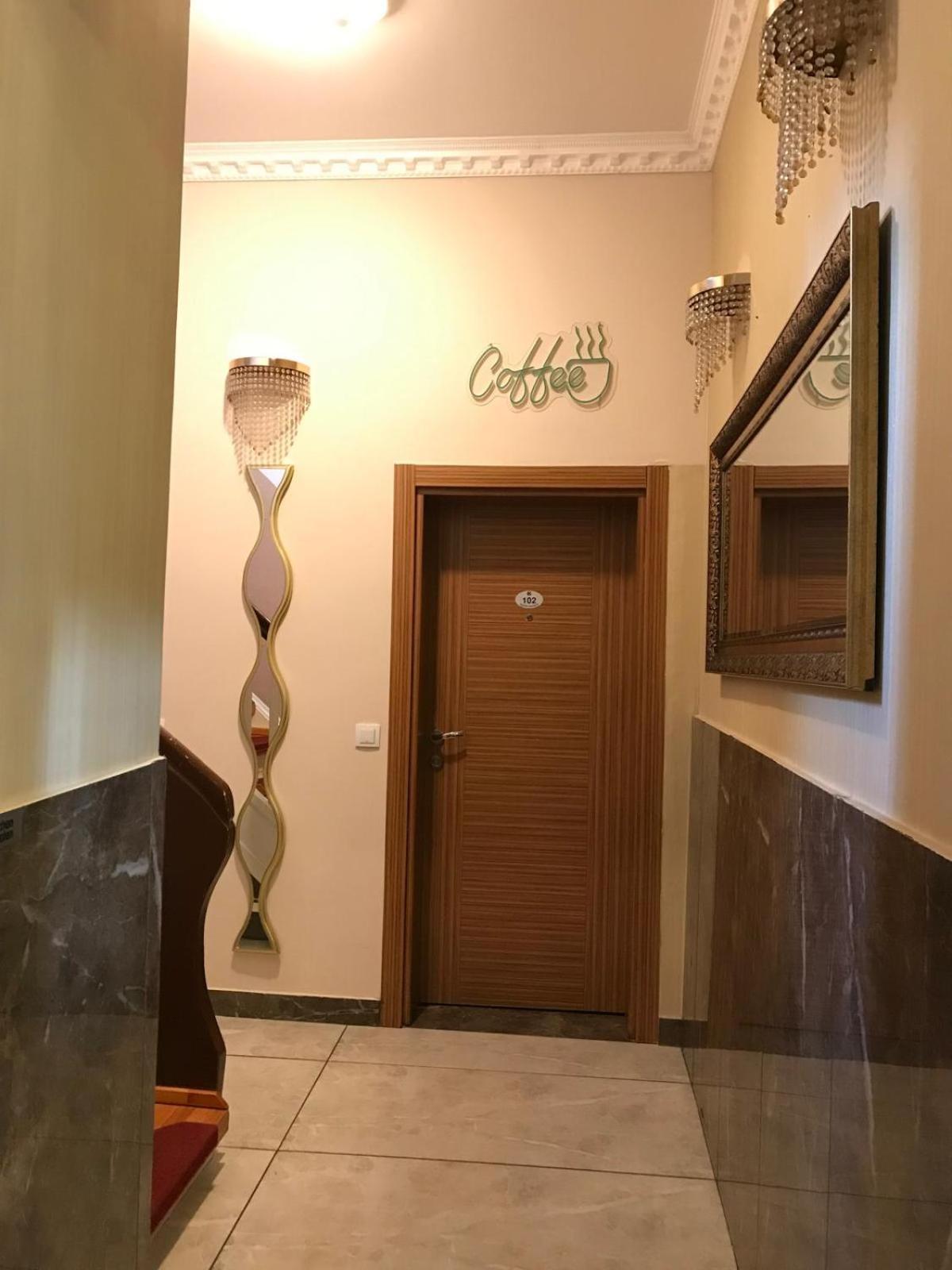 אוברהאוזן Kispet Deluxe Hotels&Suites מראה חיצוני תמונה