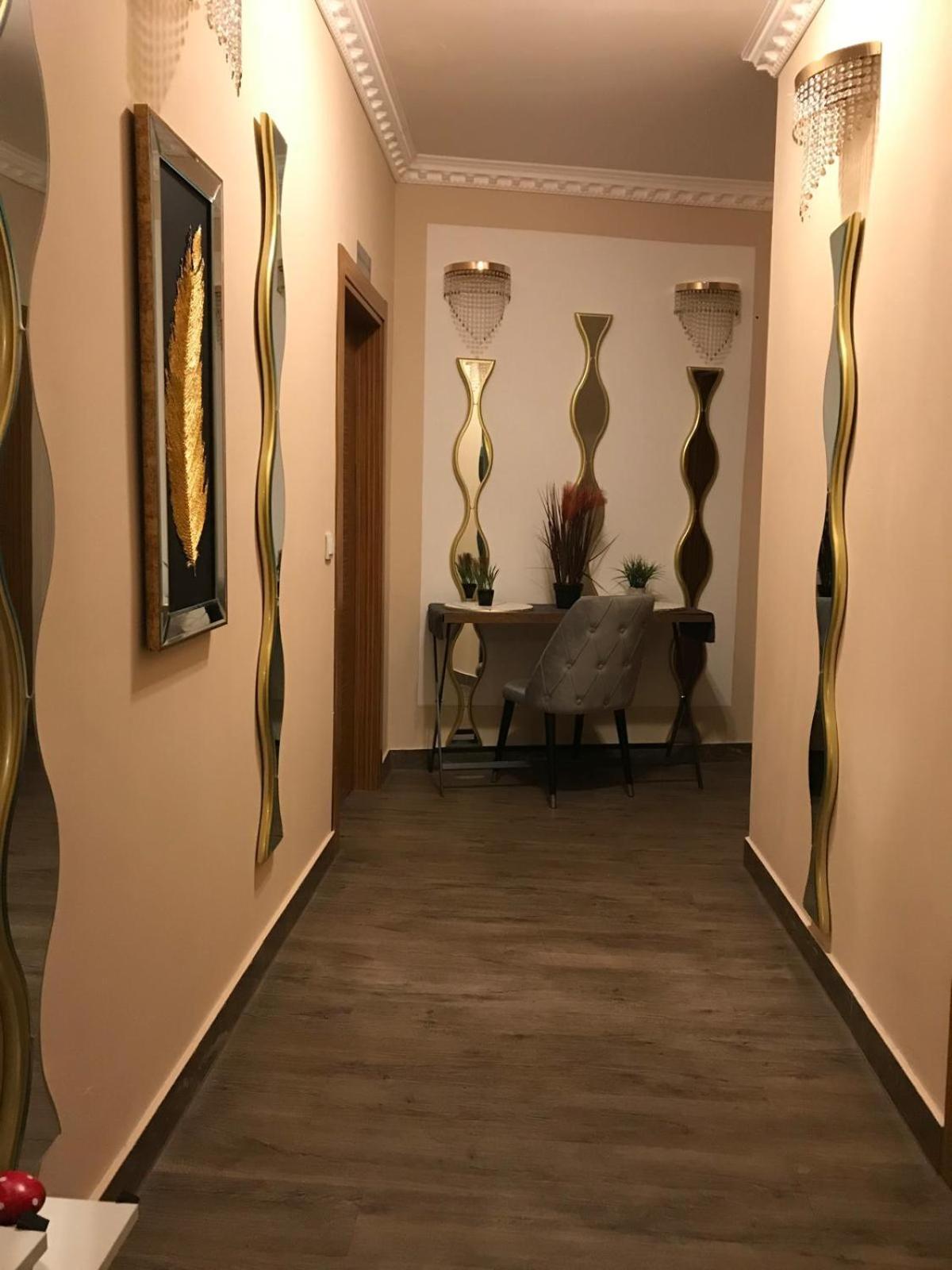 אוברהאוזן Kispet Deluxe Hotels&Suites מראה חיצוני תמונה