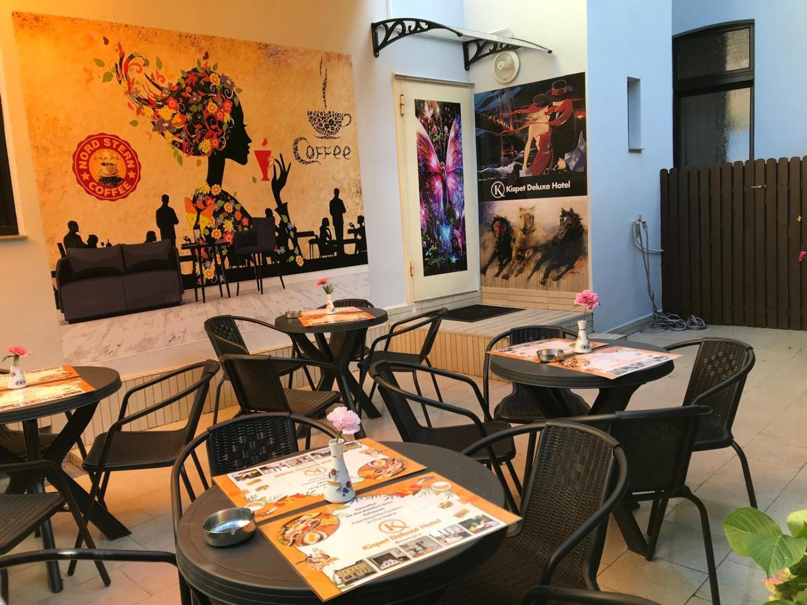 אוברהאוזן Kispet Deluxe Hotels&Suites מראה חיצוני תמונה