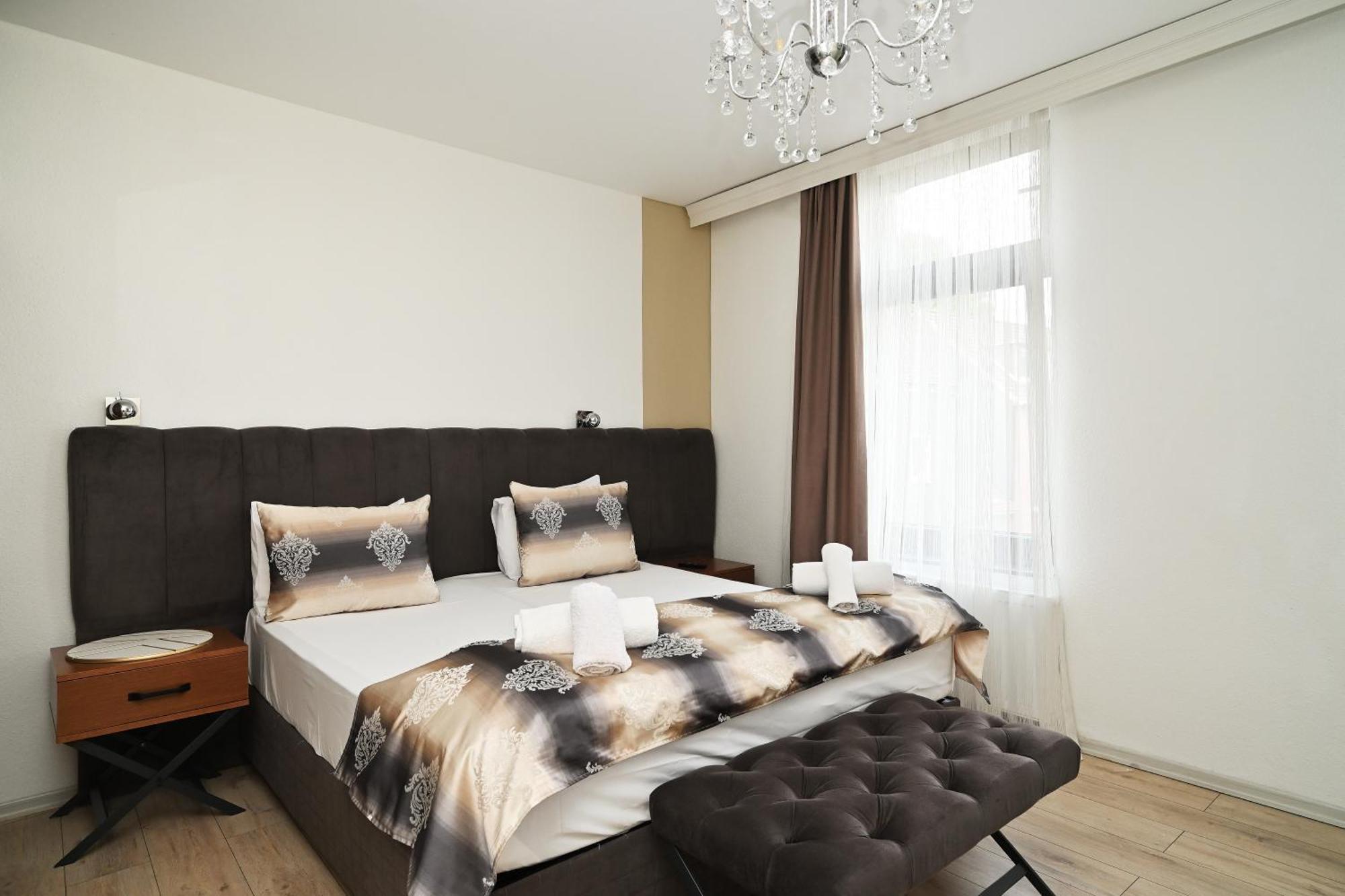 אוברהאוזן Kispet Deluxe Hotels&Suites מראה חיצוני תמונה