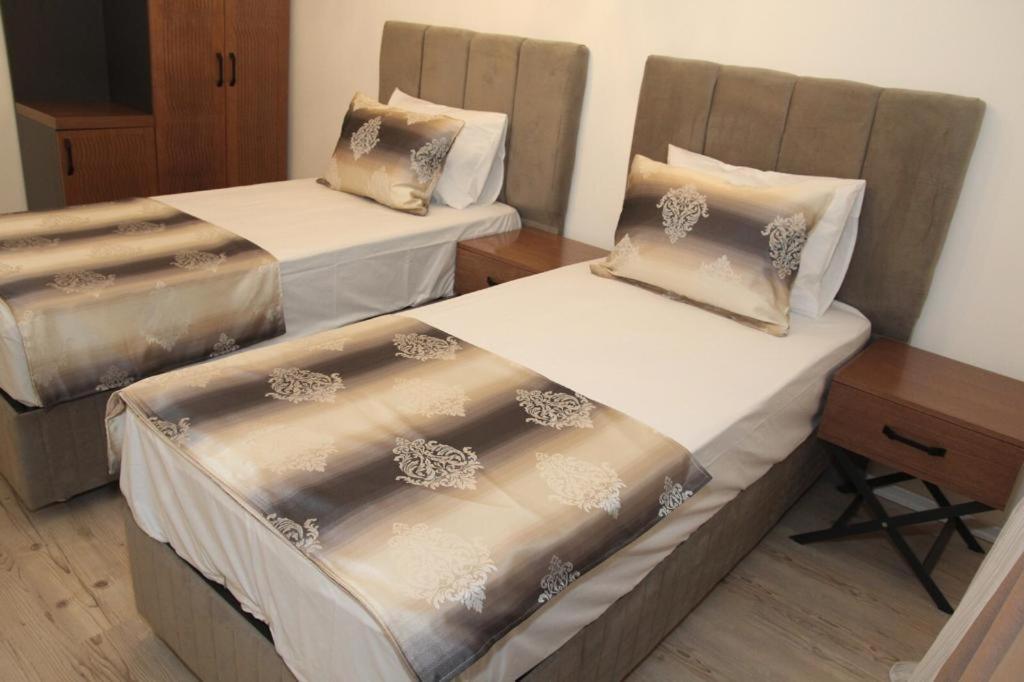 אוברהאוזן Kispet Deluxe Hotels&Suites מראה חיצוני תמונה