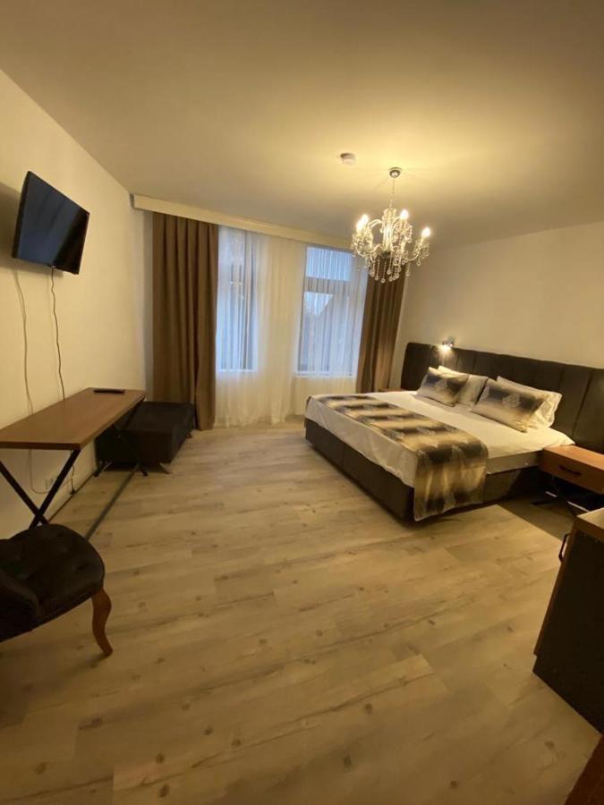 אוברהאוזן Kispet Deluxe Hotels&Suites מראה חיצוני תמונה