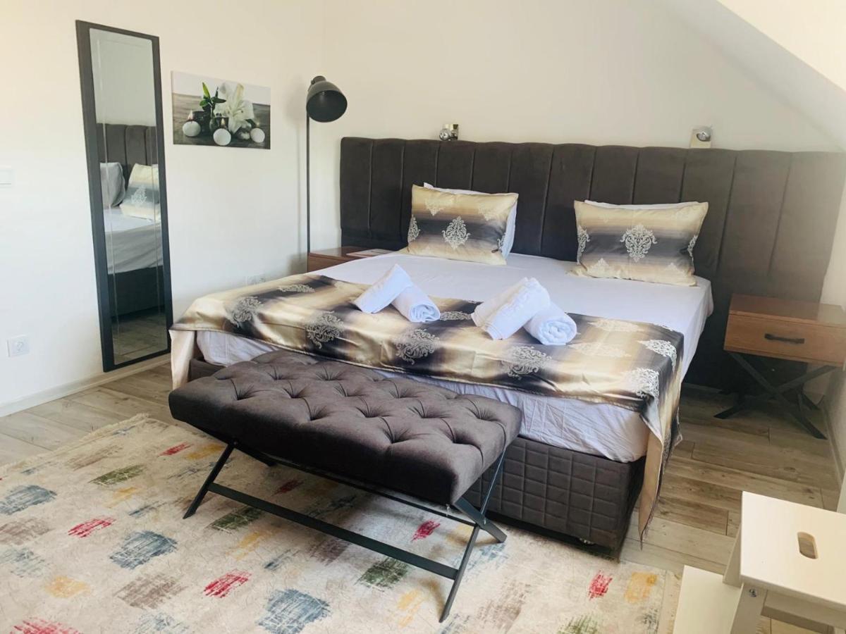 אוברהאוזן Kispet Deluxe Hotels&Suites מראה חיצוני תמונה